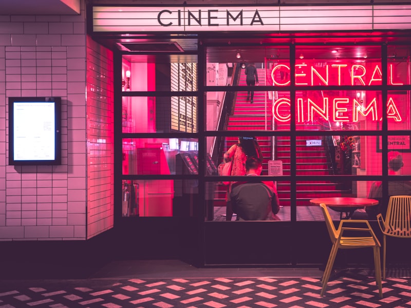 电影《教父》海报，马龙·白兰度经典角色